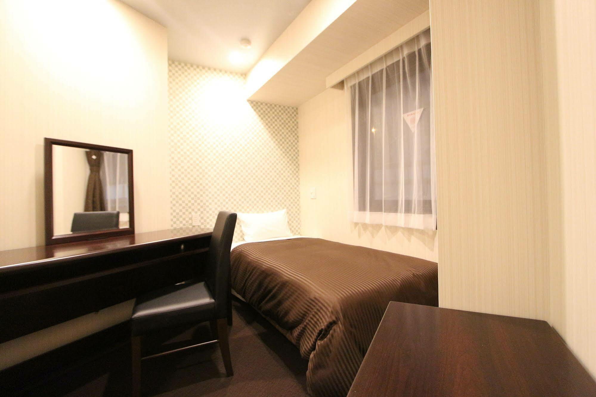 Hotel Livemax Nihonbashi Hakozaki Tokio Exterior foto